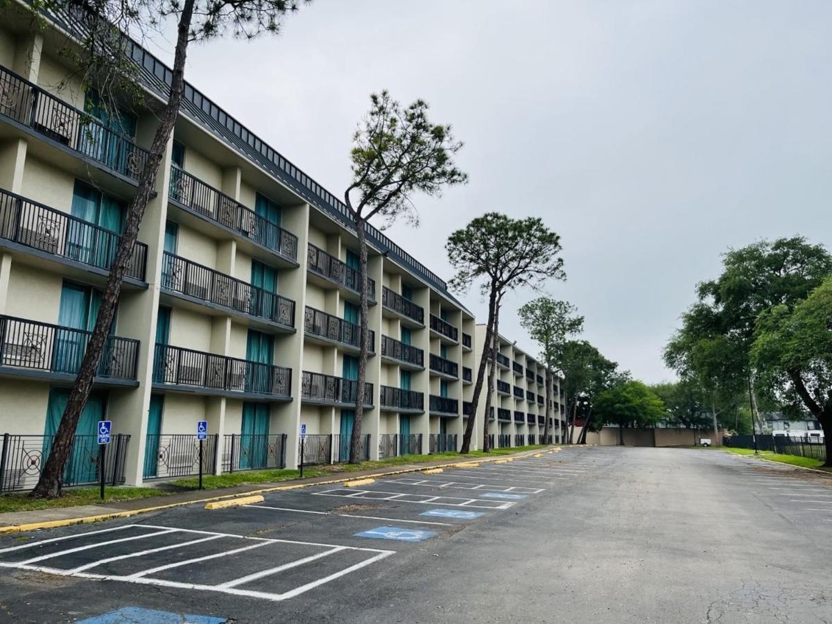 Wingate Near Nrg Park/medical Center Hotel Houston